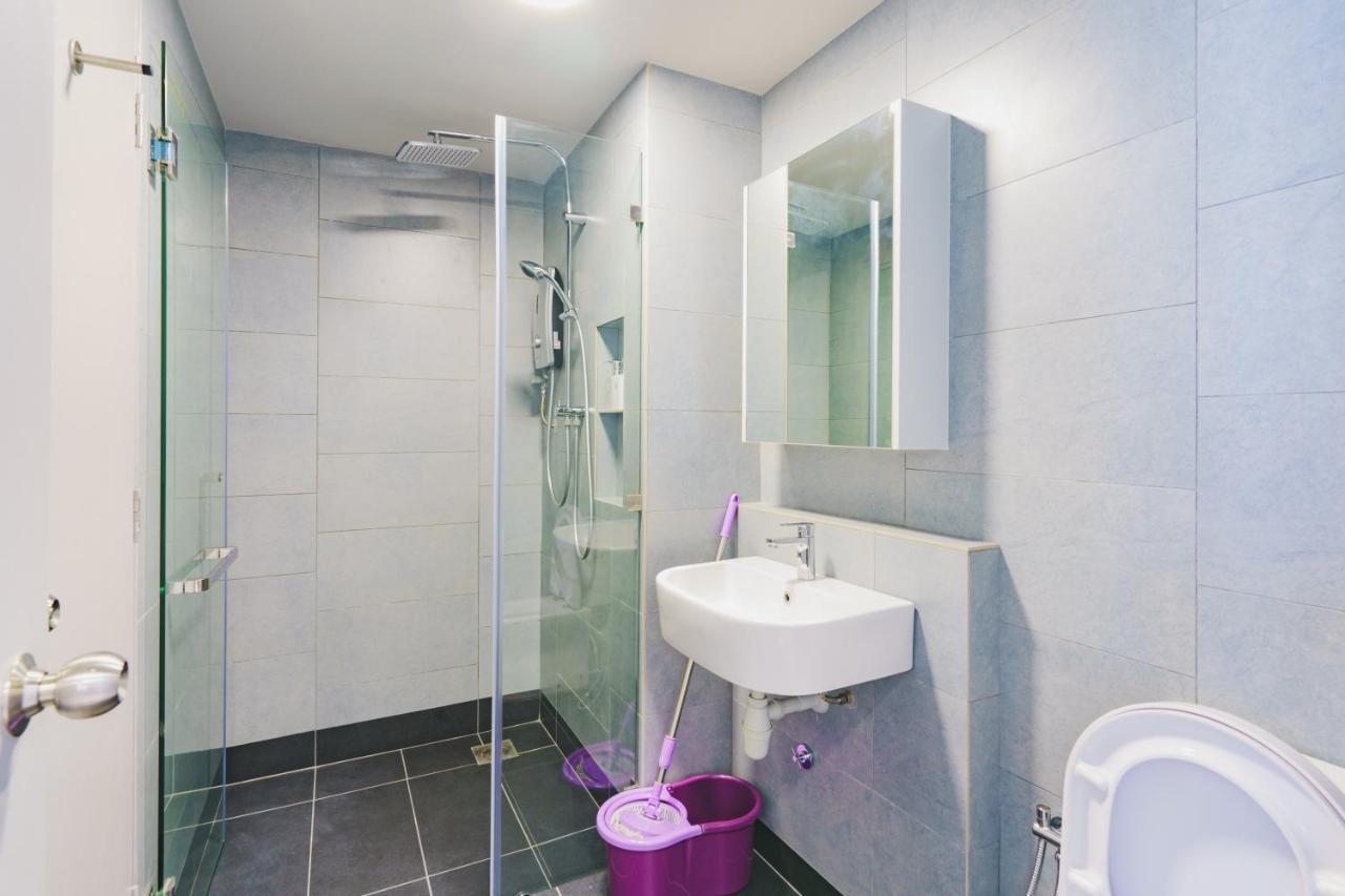 Full Seaview 2R1B Condo For 6Pax In Kota Kinabalu Kültér fotó